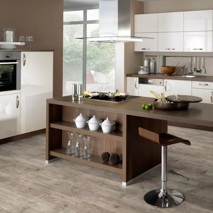 Ламинат LA035M5 Серое Дерево 700 Medium Wineo