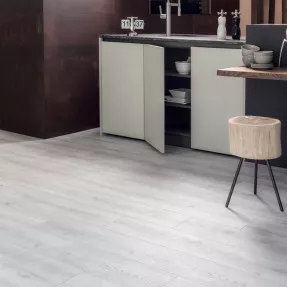 Купить Ламинат K4422 Дуб Бетон Natural Touch 8-32 Стандартная Kaindl