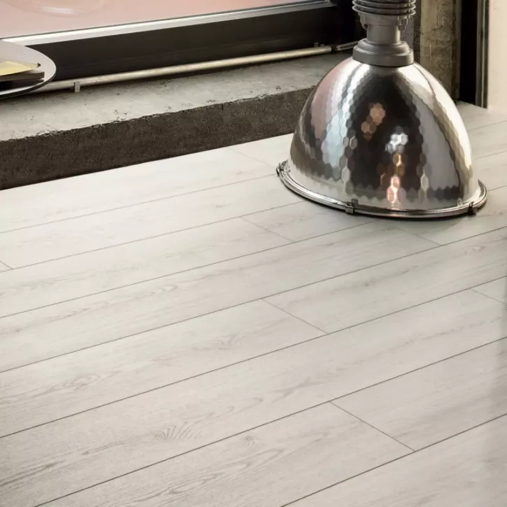 Ламинат K4419 RI Дуб Дилайт Natural Touch 8-32 Стандартная Kaindl