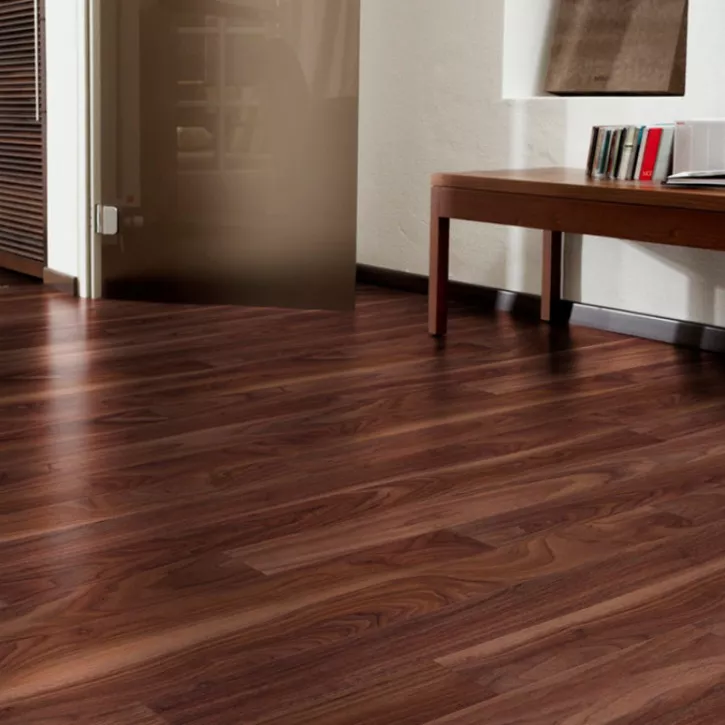 Ламинат 37689 SN Орех Рено Natural Touch 10-32 Узкая Kaindl Ламинат 37689 SN Орех Рено Natural Touch 10-32 Узкая Kaindl