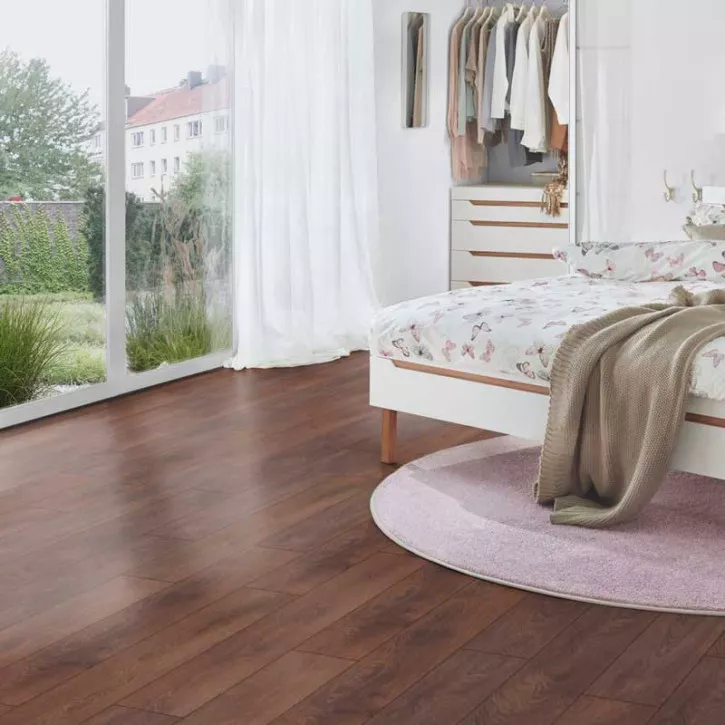 Ламінат 8633 Дуб Шейр Super Natural Classic Kronospan