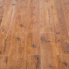 Купить Ламинат 93405 Дуб Бавария Темный Naturlichen Spiegel Grun Holz