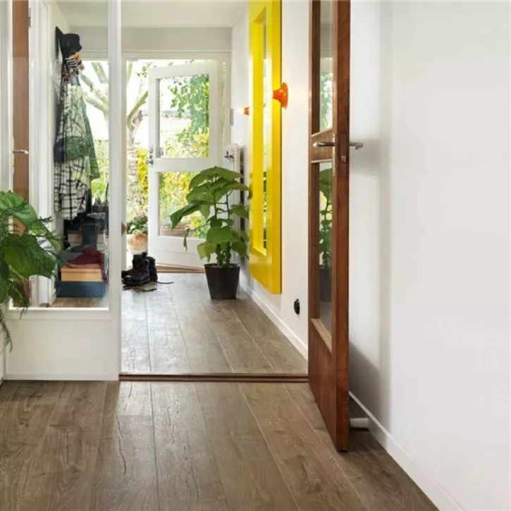 Ламинат L0231-03371 Farmhouse Oak Plank Sensation 33 Original Excellence Pergo Ламинат L0231-03371 Farmhouse Oak Plank Sensation 33 Original Excellence Pergo