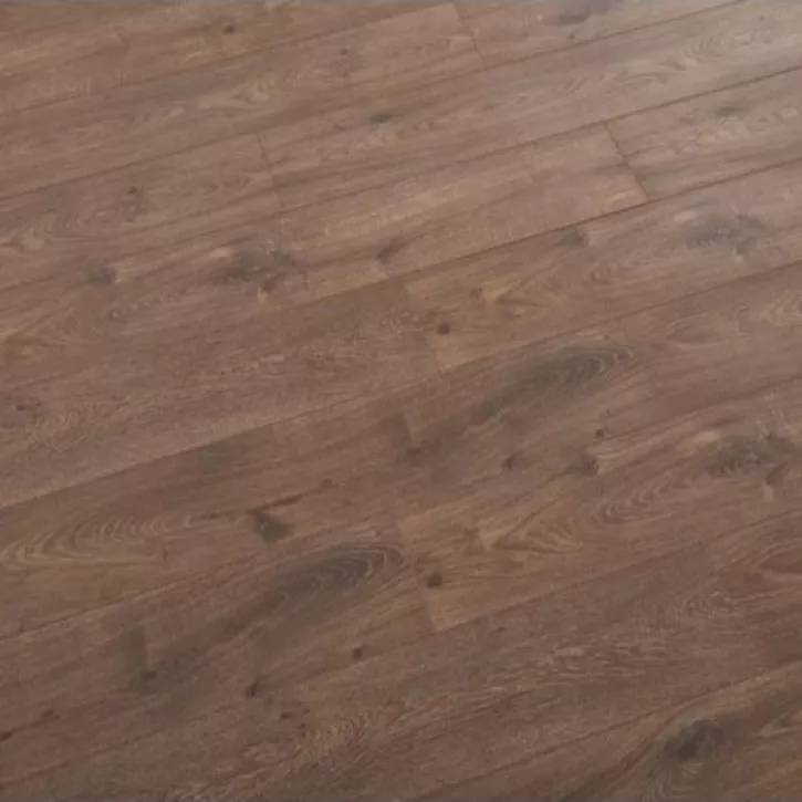 Ламинат L7 Oak Brown Lofor Homwest Ламинат L7 Oak Brown Lofor Homwest