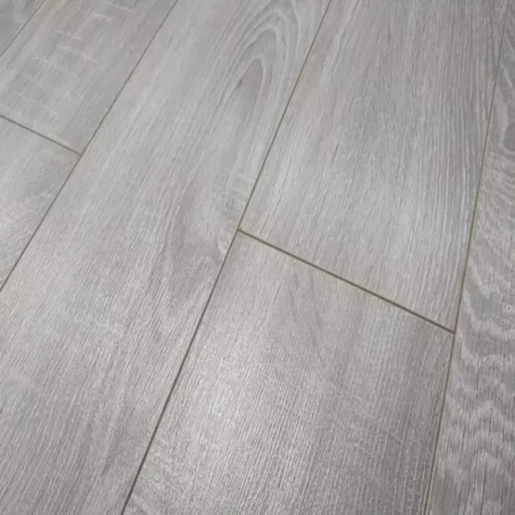 Ламинат LA173LV4 Дуб Селект Серый 500 Large V4 (33/8) Wineo Ламинат LA173LV4 Дуб Селект Серый 500 Large V4 (33/8) Wineo
