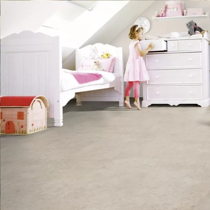 Виниловый пол DB00139 Patience Concrete Pure Клеевой 400 Stone Wineo Vinil