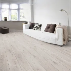 Купить Ламинат 590 Дуб Высветленный Бежевый Charme Grandeco