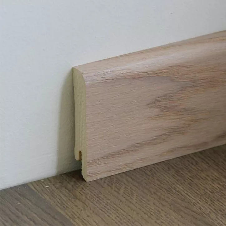 Плинтус деревянный D020050 Oak 70мм Pedross