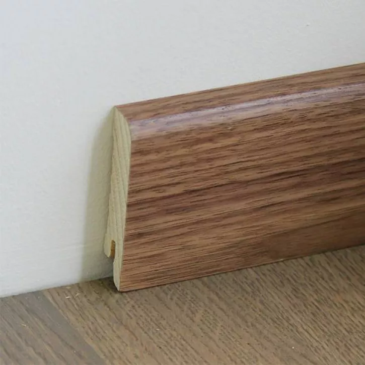 Плинтус деревянный Walnut American Varnished 70мм Pedross
