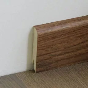 Купить Плинтус деревянный D020046 Oak 70мм Pedross