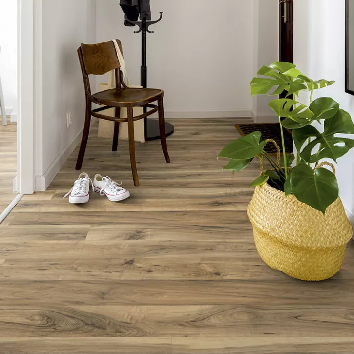Ламинат EHL075 Ge Орех Перганти Коричневый Home Classic 4V Aqua+ Egger