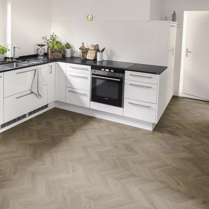 Ламінат EHL066 Ge Дуб Вайнбург Коричневий Home Classic Kingsize Egger