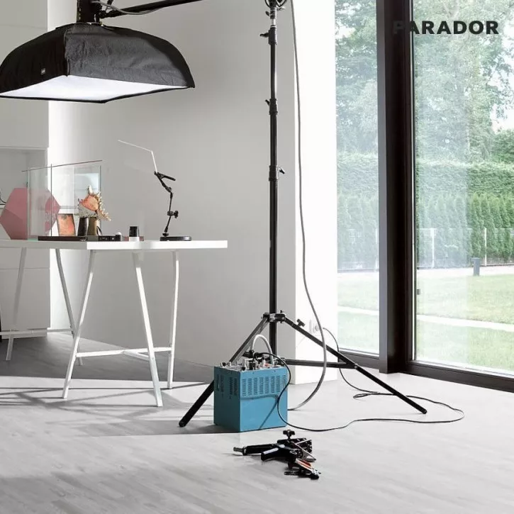 Ламінат 1518079 Дуб Срібний 3Х Classic 1050 Parador