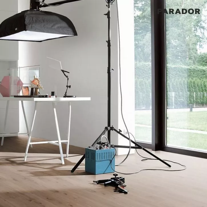 Ламинат 1475601 Дуб Мелованная Темный 1Х Classic 1050 V Parador Ламинат 1475601 Дуб Мелованная Темный 1Х Classic 1050 V Parador