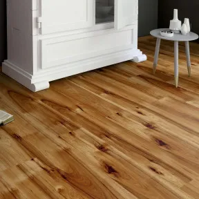 Ламинат P80070 Хикори Браво Kaindl