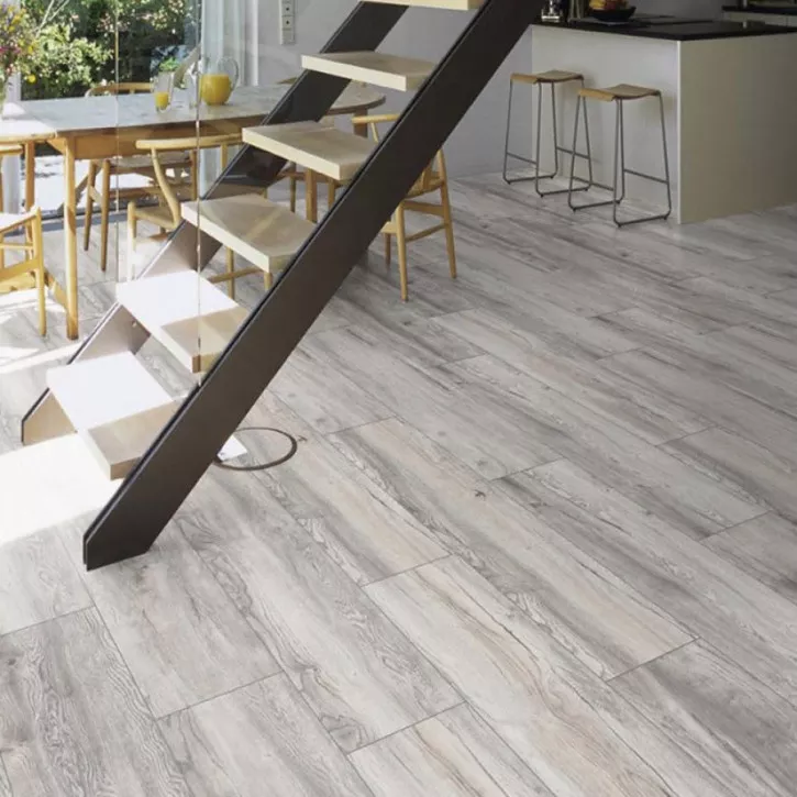 Ламинат R1016 Дуб White Loft Rooms